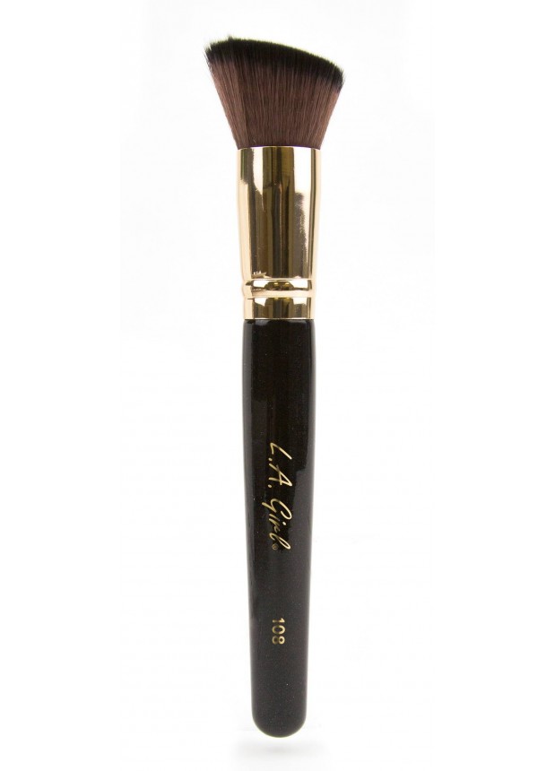 L.A.Girl Angled Buffer Brush кисть для макияжа